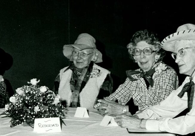 1980s Valparaiso University Guild
